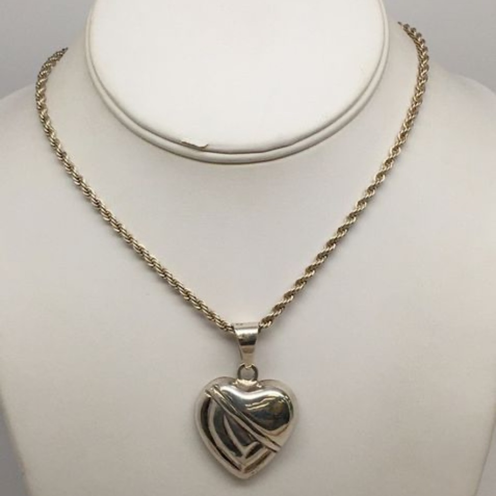 Ster. Heart Pendant on 24"Ster. Rope Chain